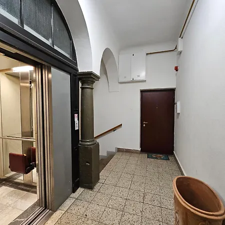 Lejlighed Charming Laura Tour As By Town Hall *